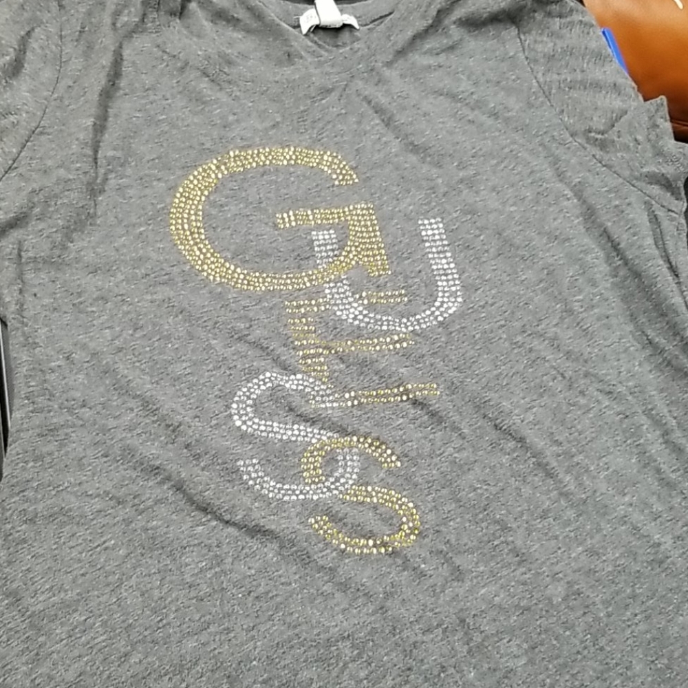 T SHIRT